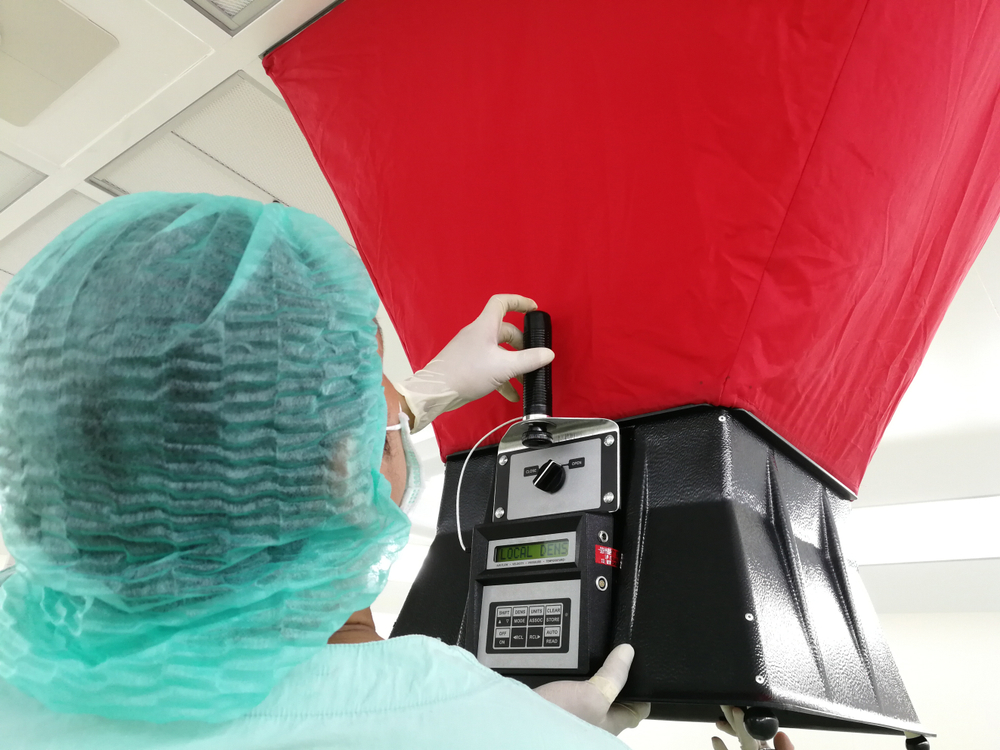 HEPA filter integrity test in a clean room